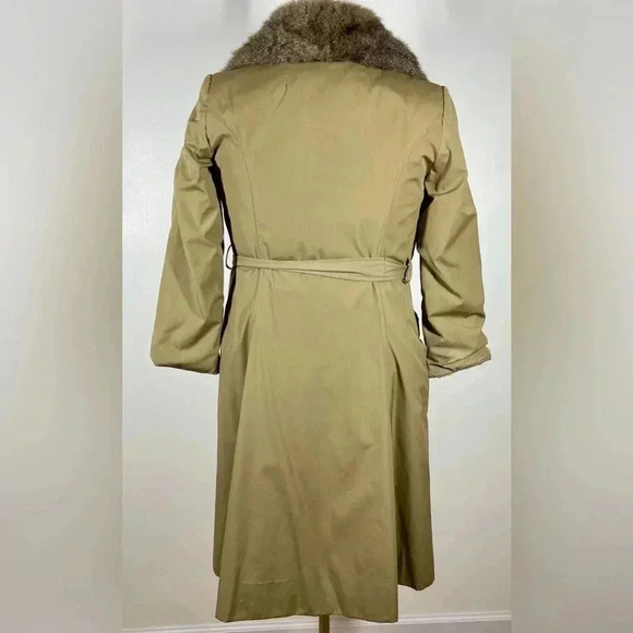 Vintage 1950s | Hand-sewn Genuine Fur Trench Coat | Women’s Small to Medium - Picture 6 of 14